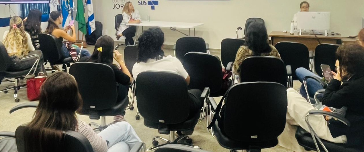 Sessão Clínica sobre Doenças Crônicas Não Transmissíveis